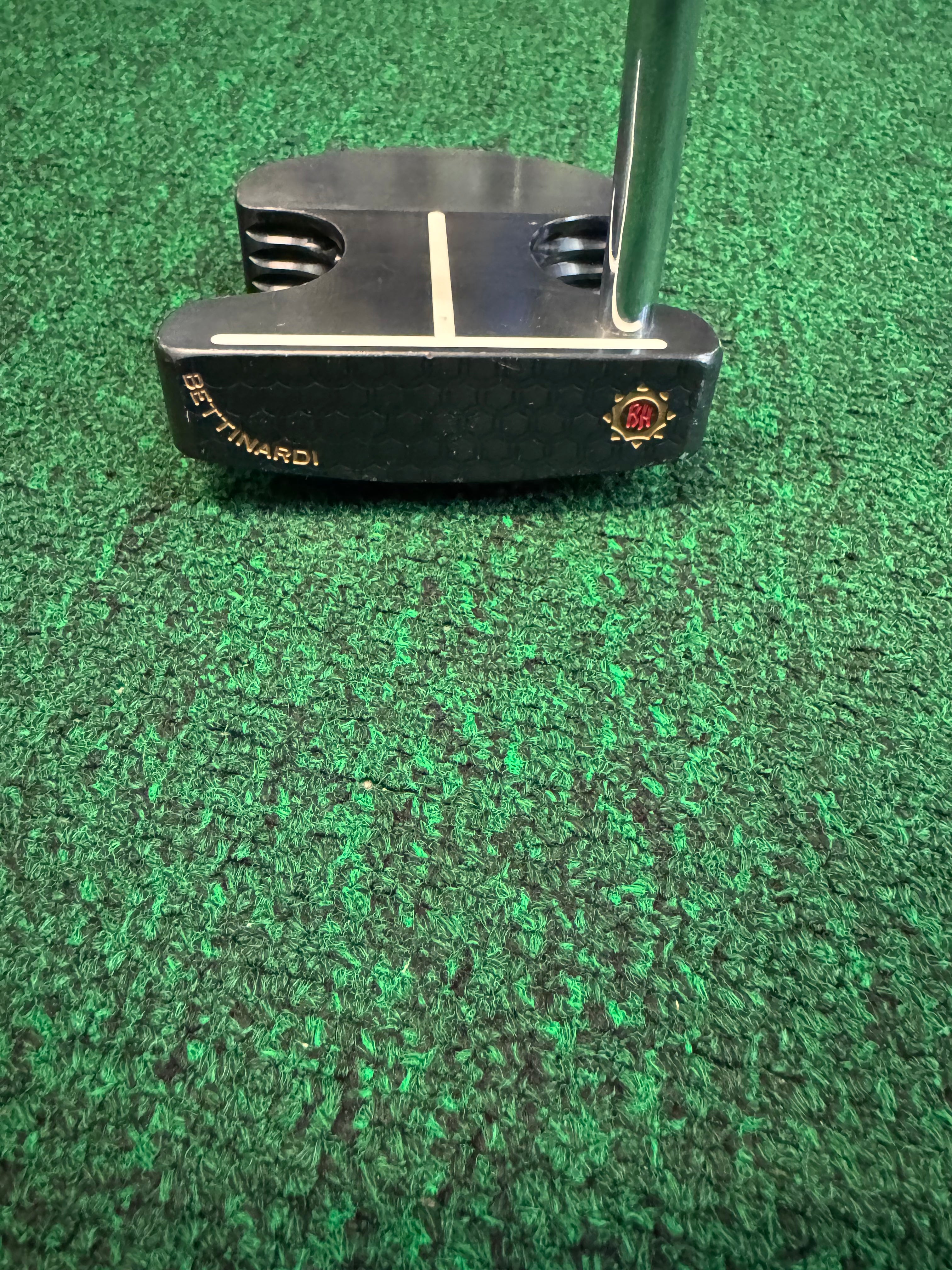 Ben Hogan by Bettinardi Baby Ben Putter || Peanuts and Golf