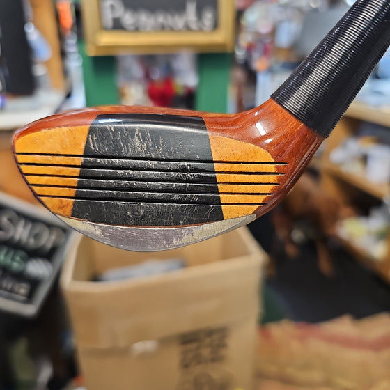 Niblick 7 wood Louisville Golf Club/Matching Head Cover