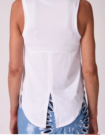 
                      
                        Golftini Sport Tie Tech Top -White
                      
                    
