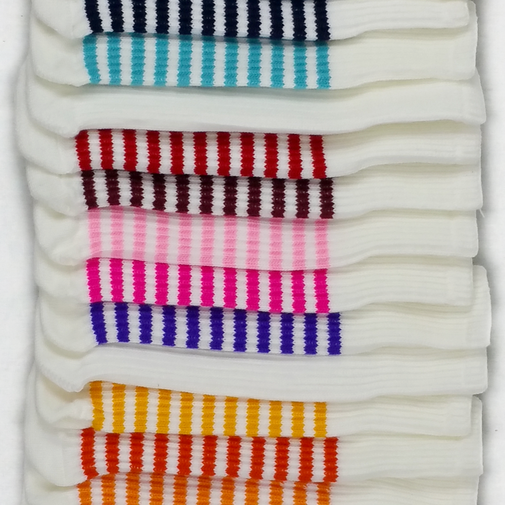 White Club Sock Golf Headcovers | Peanuts and Golf